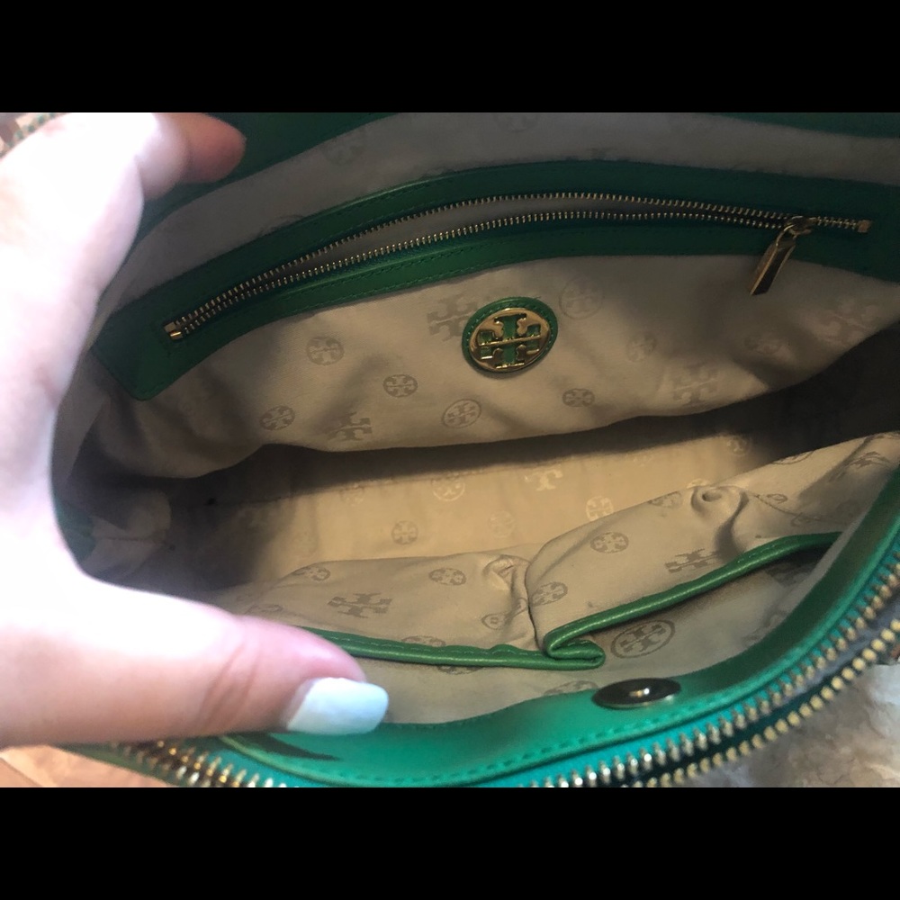 COPY - Tory Burch Bag - Kelly Green Saffiano leather - Picture 3 of 7